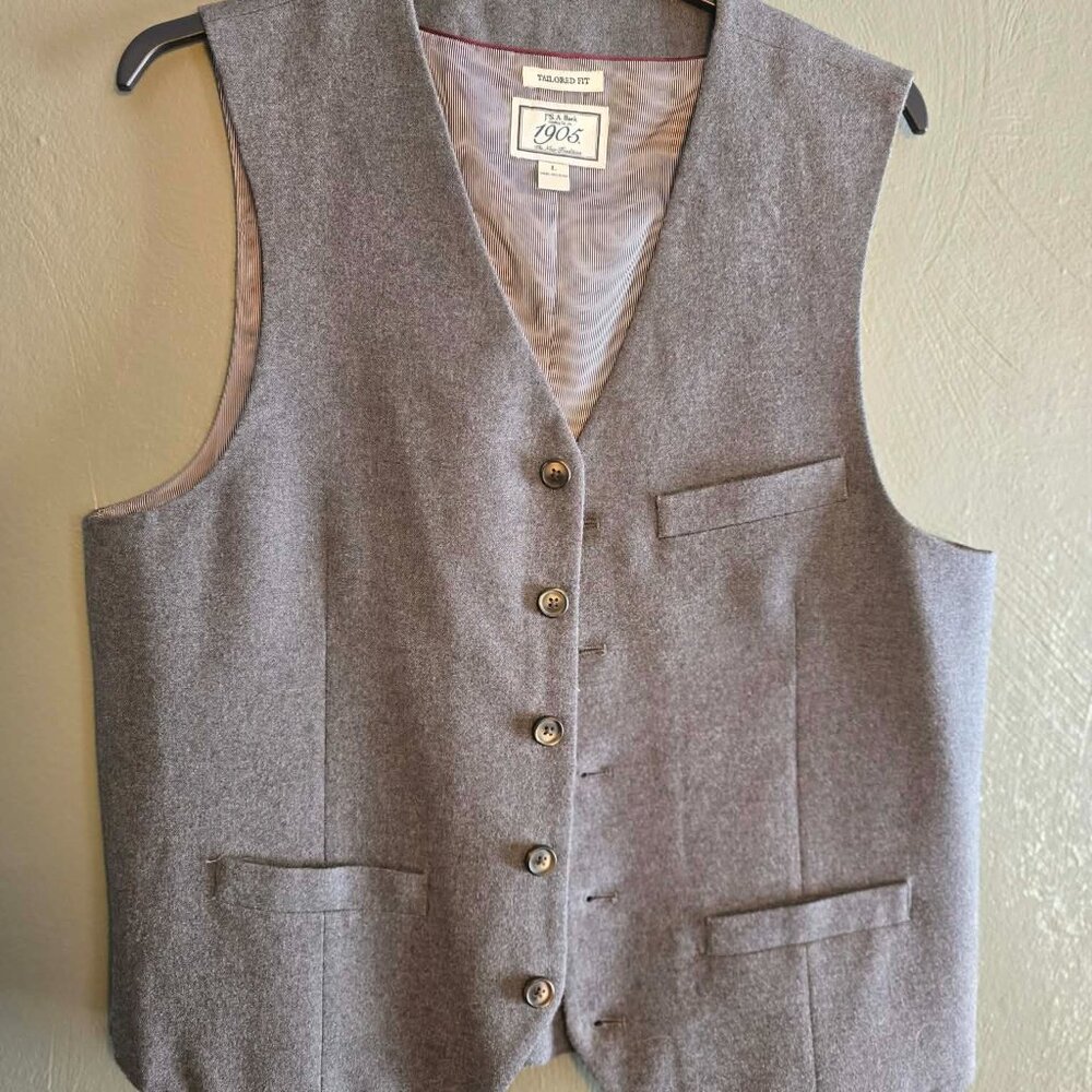Jos. A. Bank 1905 Men’s Grey Vest Tailored Fit Large | Like New